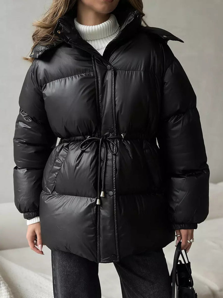 Puffer jacket in black