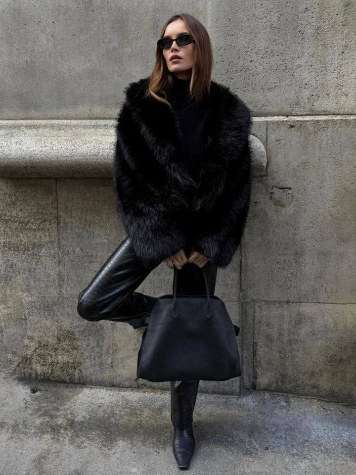 Morgan | Black Faux Fur Coat with Relaxed Fit