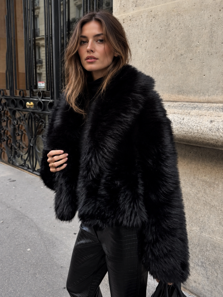 Morgan | Black Faux Fur Coat with Relaxed Fit