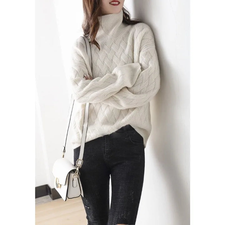 Lena | Oversized Turtleneck Sweater in Thick Knit