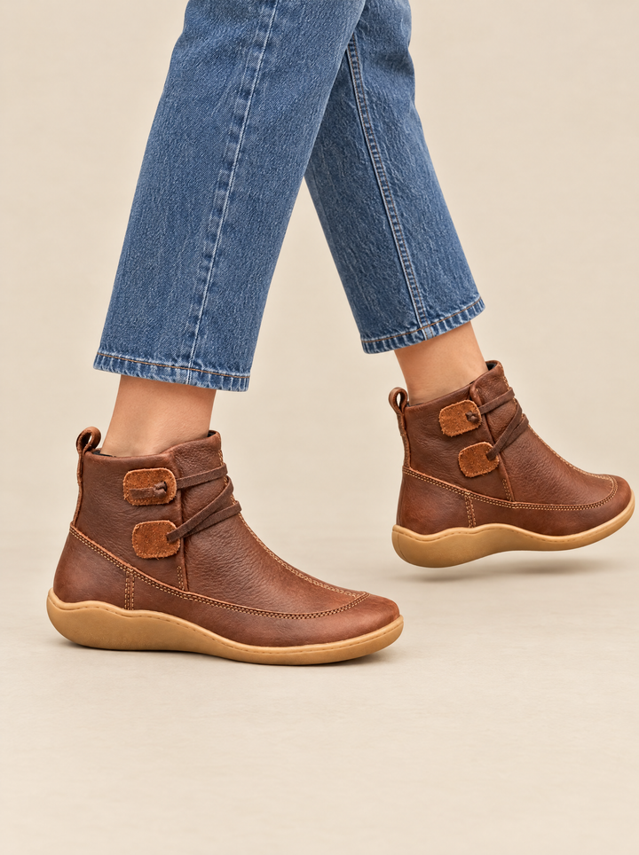 Cora women&