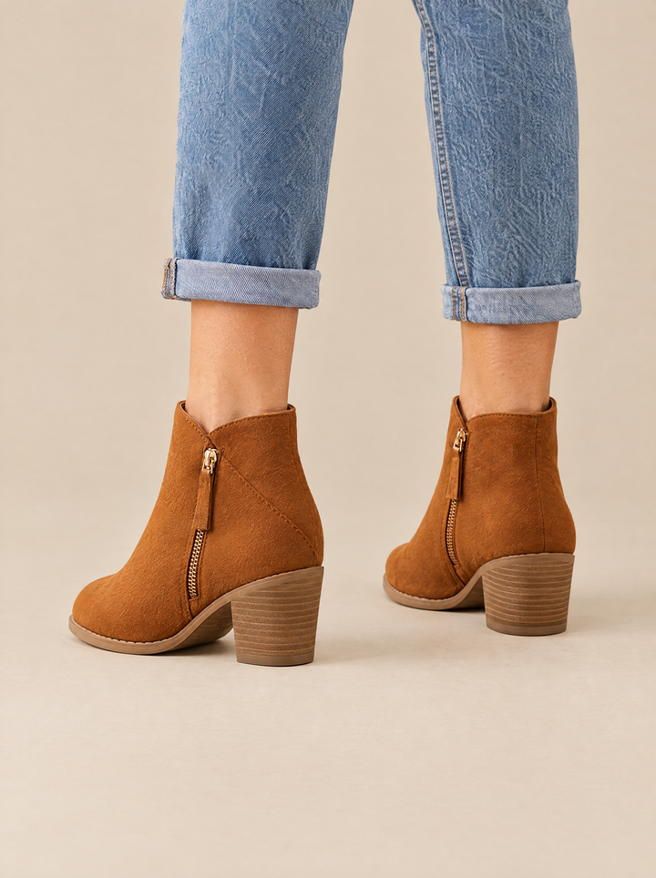 Vera ankle boots, back view, tan